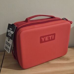 Yeti Daytrip 5L Lunch Box - New - Rescue Red